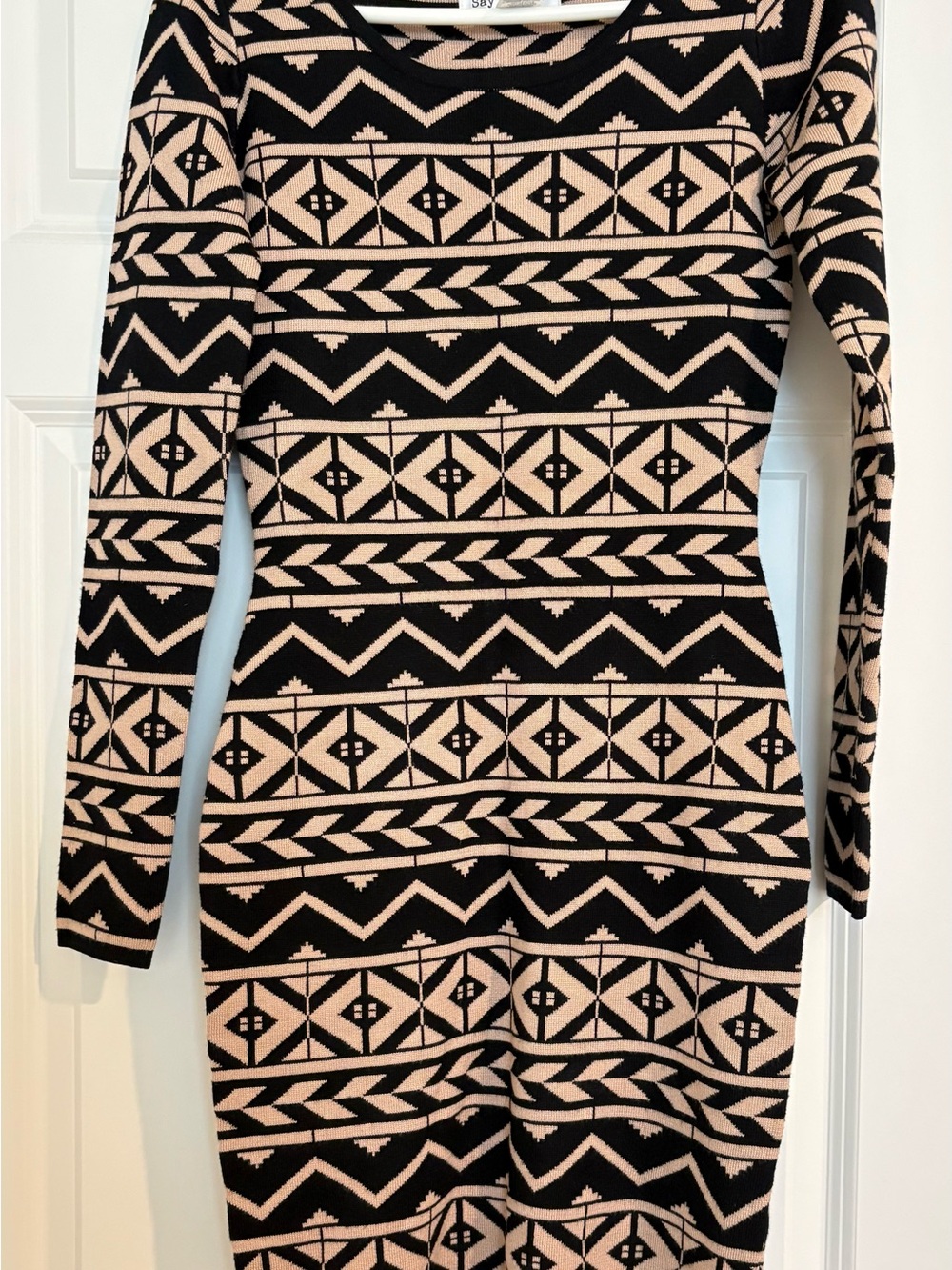 Black and Beige Geometric Long-Sleeve Bodycon Dress